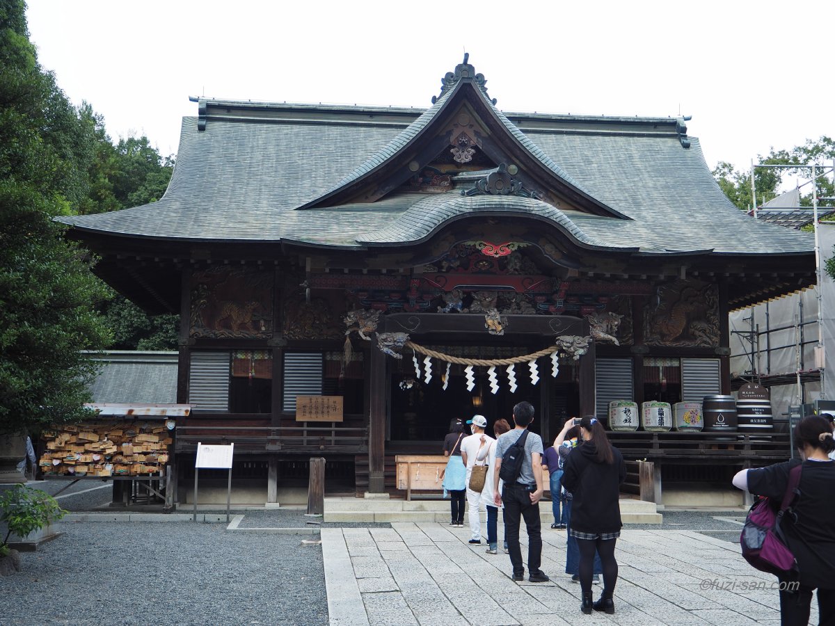 クリックで拡大表示<秩父神社>